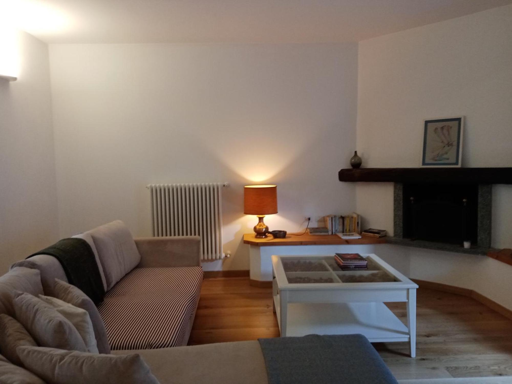 Aparthotel Cascina Borgofrancone Gera Lario Exterior foto