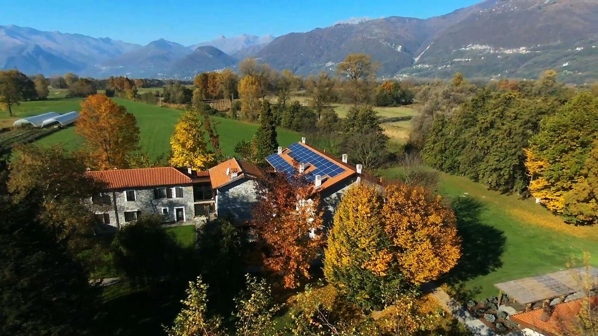 Aparthotel Cascina Borgofrancone Gera Lario Exterior foto